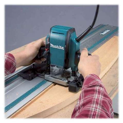 Фрезер Makita RP0900