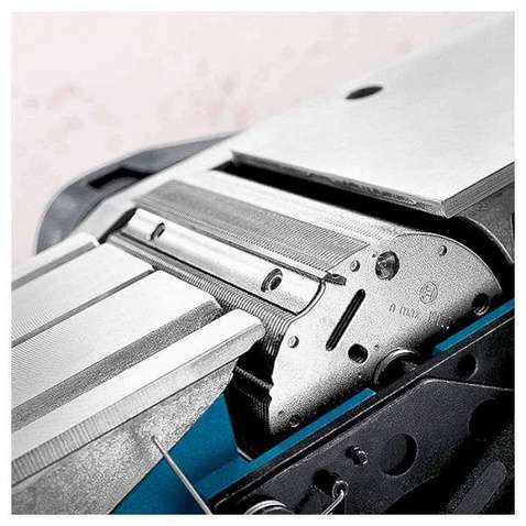 Електрорубанок BOSCH GHO 40-82 C Professional (0.601.59A.760)