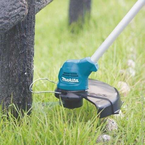 Тример садовий Makita 10,8В, 260 мм (без АКБ в БЖ) (UR100DZ)