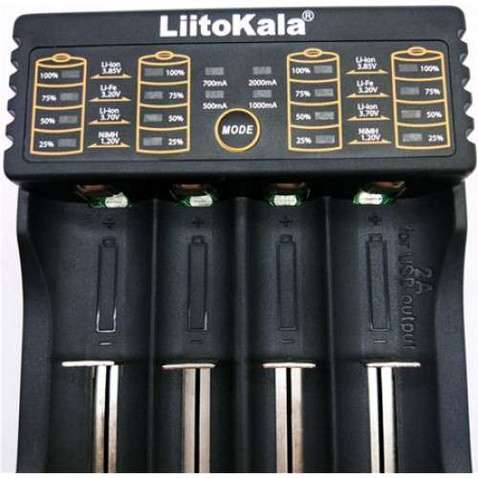 Зарядний пристрій для акумуляторів Liitokala Lii-402, Ni-Mh/Li-ion/Li-Fe/LiFePO4, USB, LED, Box