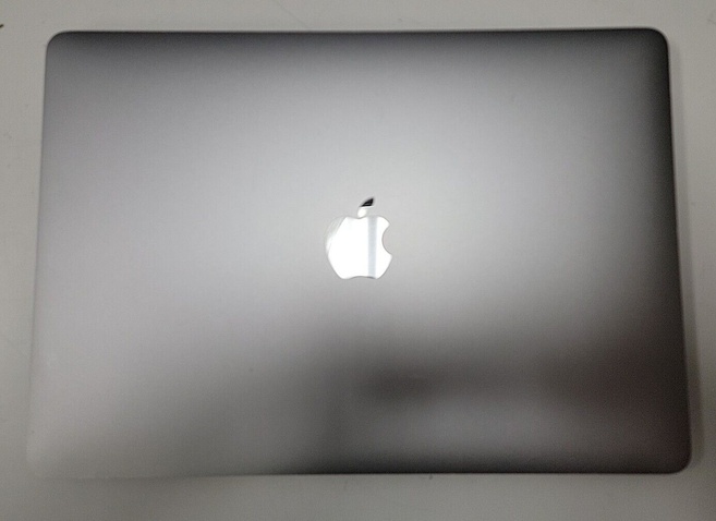 б\в     Ноутбук  Apple MacBook Pro 13" Laptop A1989 2018 i5-8259U@ 2.3GHz 8GB 256GB Ventura