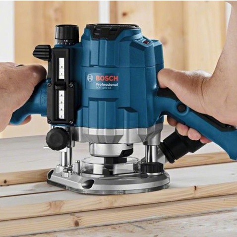 Фрезер Bosch GOF 1250 CE (0.601.626.000)