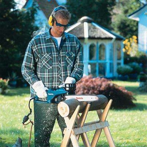 Ланцюгова пила Makita UC4051A