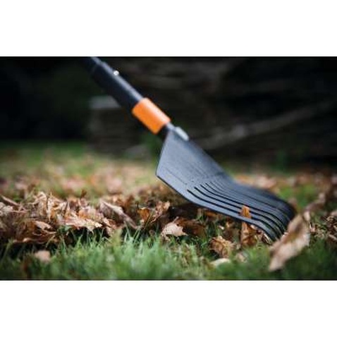 Граблі Fiskars для листя великі QuikFit (1000642)