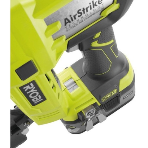 Цвяхозабивач Ryobi ONE+ R18N18G-120S 18В, 1х2.0Аг, 15-50мм (1,2мм) (5133003860)