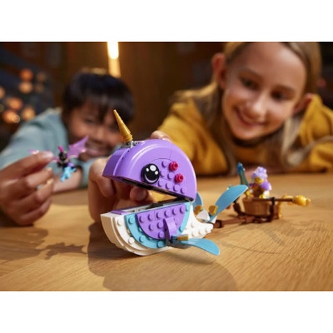Конструктор LEGO DREAMZzz Повітряна куля Іззі «Нарвал» 156 деталей (71472)