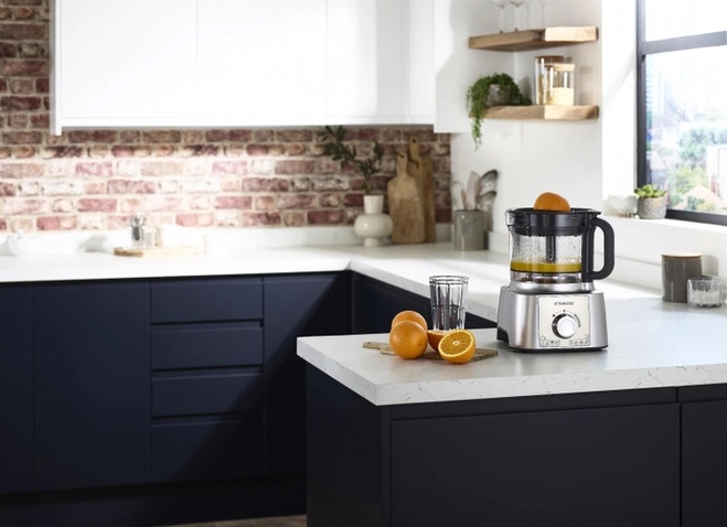 Кухонний комбайн  Kenwood MultiPro Express FDP 65.820SI