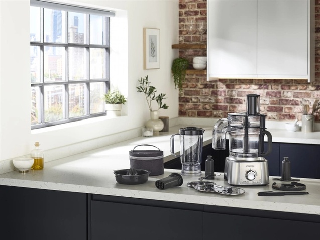 Кухонний комбайн  Kenwood MultiPro Express FDP 65.820SI