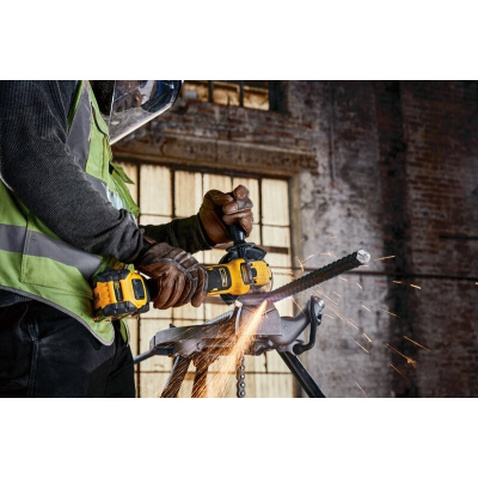 Шліфувальна машина DeWALT 18В XR Li-lon, 125мм, 3000-9000 об/хв (без АКБ та ЗП) (DCG416VSN)