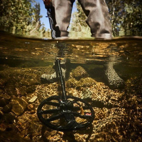 Металошукач Minelab Equinox 800 + Pro Find 35
