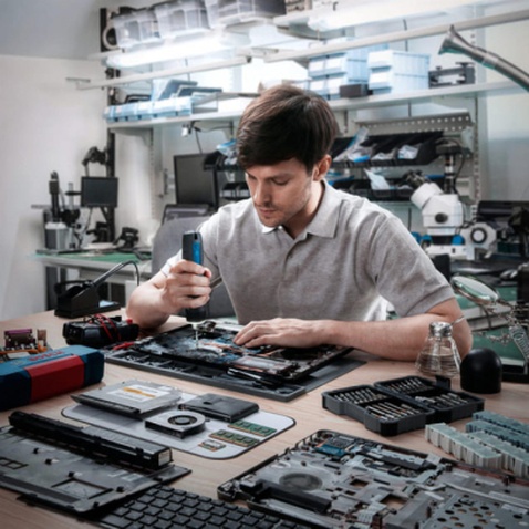 Шуруповерт Bosch GO 3 3.6В 5Нм 360обхв 0.32кг (0.601.9H2.201)