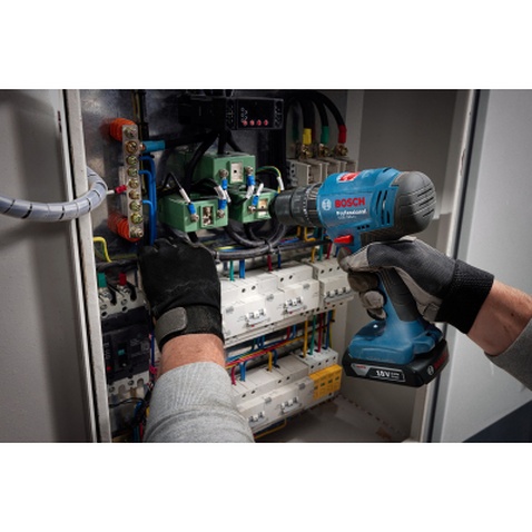 Шуруповерт Bosch GSB 183-LI 18V, 1х2Ah, 21-56Нм, 374-1815 об/хв, кейс, 1.2кг (0.601.9K9.101)