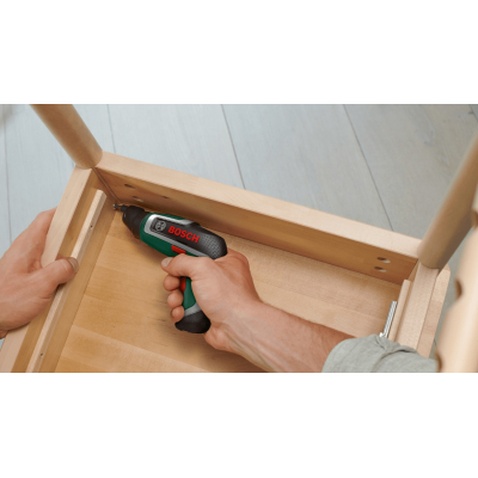 Викрутка акумуляторна Bosch IXO 7 3.6В 3-5.5Нм, 215об/хв, 0.32кг (0.603.9E0.020)