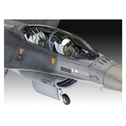 Збірна модель Revell Літак F-16D Tigermeet 2014 рівень 4, 1:72 (RVL-03844)