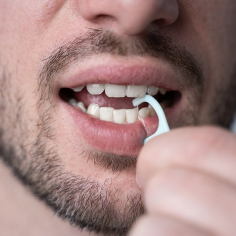 Флос-зубочистки Fesco Ultra Dental Floss Picks 40 шт. (4820204702410)