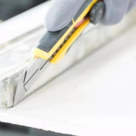 Ніж монтажний Stanley FatMax, 25-мм сегментне лезо гвинтовий фіксатор, L=205 мм. (FMHT10330-0)